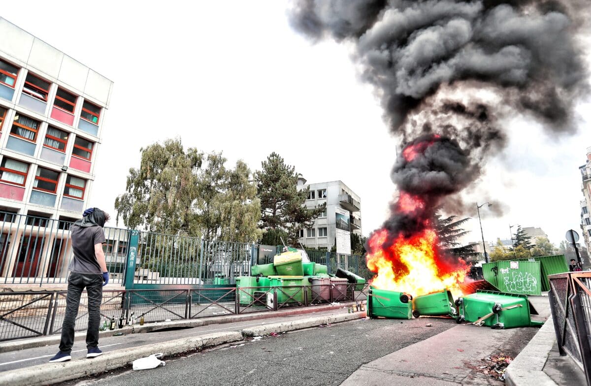 feu dans la rue